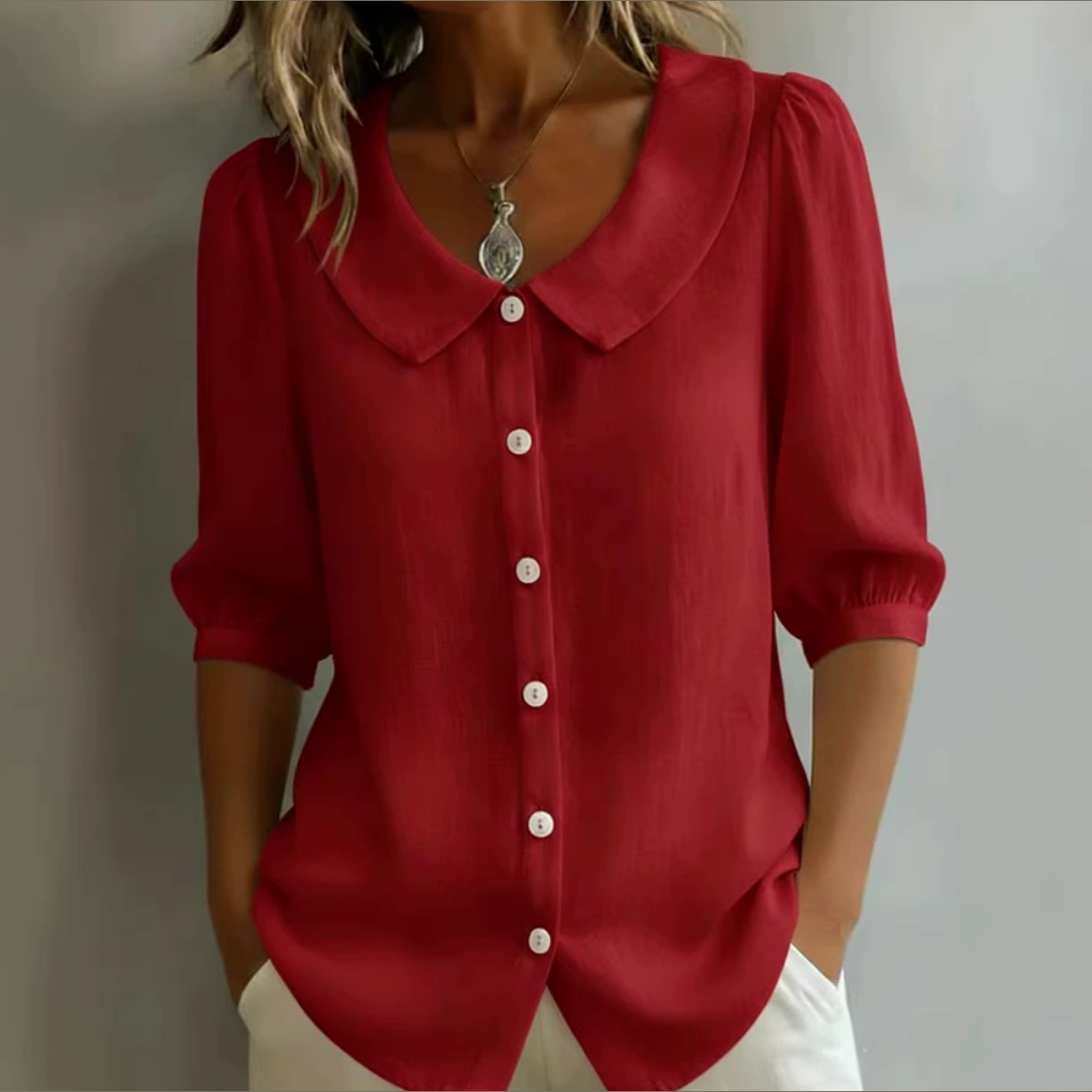 Komfortabel Bluse med Elegant Peter Pan-Krave