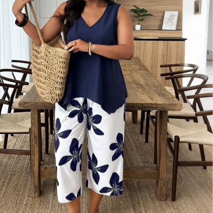 Komfortabelt Sommersæt med One-Shoulder Top og Capri Bukser